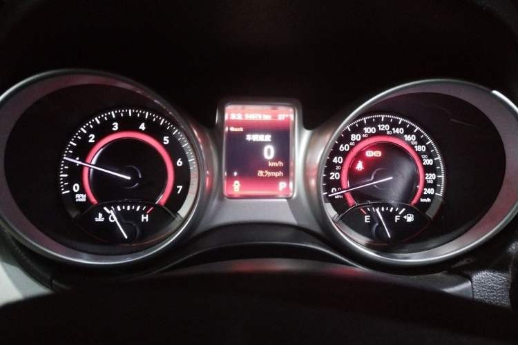 Used Dodge Journey 2013 2.4L Two-Wheel Drive Luxury Version Instrument Cluster