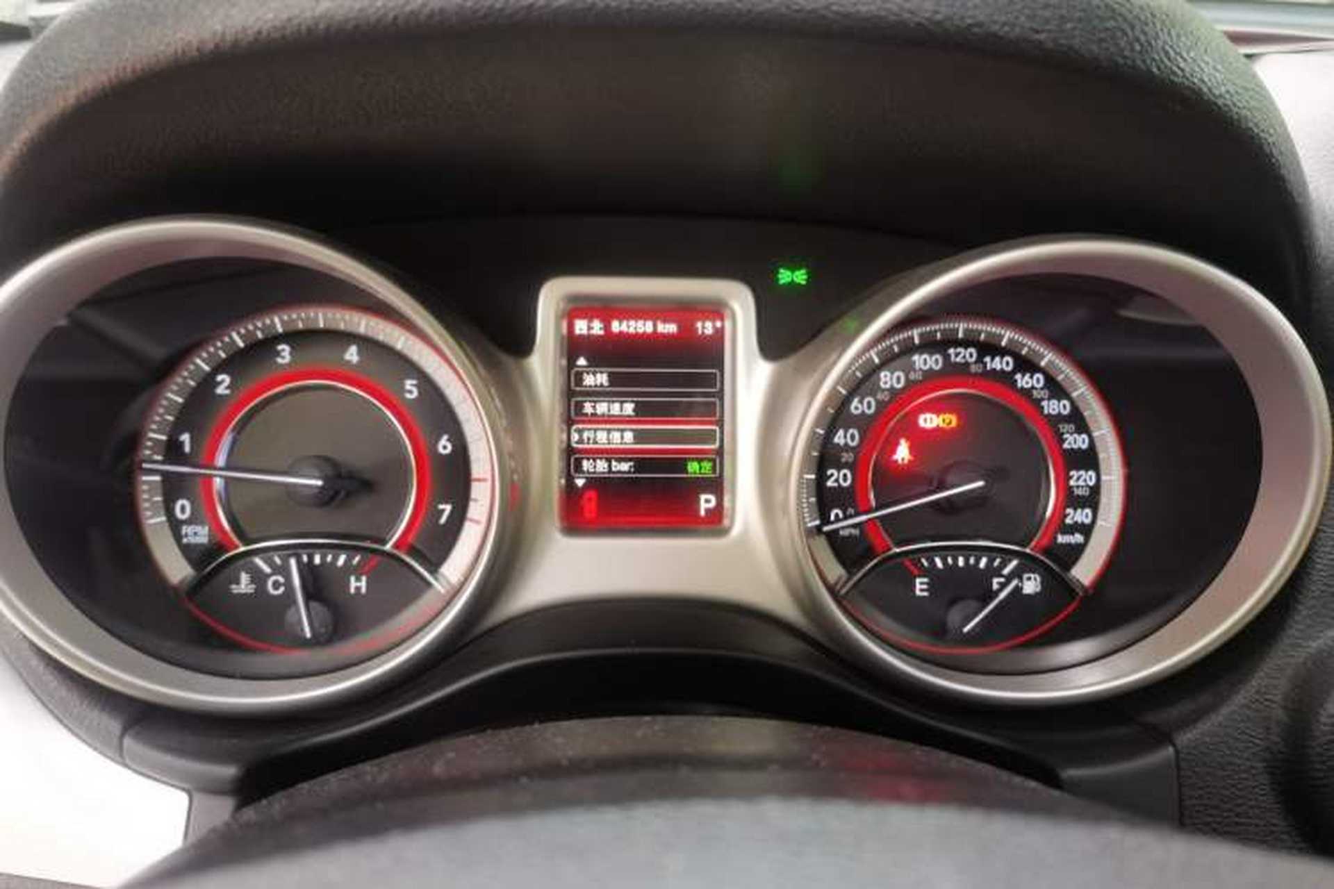 Used Dodge Journey 2013 2.4L Two-Wheel Drive Luxury Version Instrument Cluster