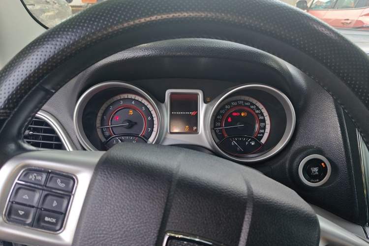 Used Dodge Journey 2013 2.4L Two-Wheel Drive Luxury Version Instrument Cluster