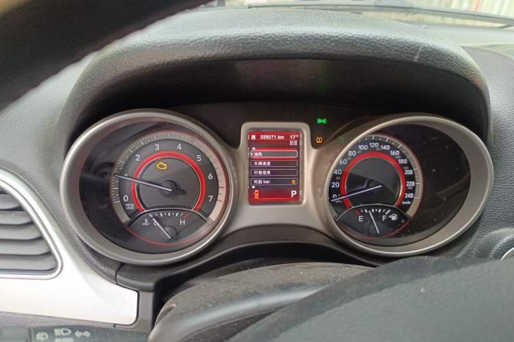 Used Dodge Journey 2013 2.4L Two-Wheel Drive Luxury Version Instrument Cluster