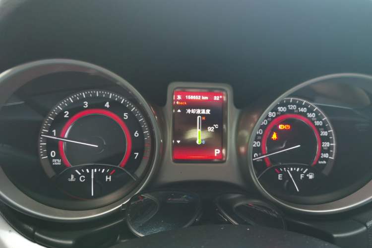 Used Dodge Journey 2013 2.4L Two-Wheel Drive Luxury Version Instrument Cluster