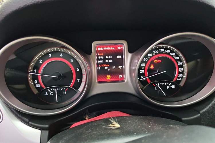 Used Dodge Journey 2013 2.4L Two-Wheel Drive Luxury Version Instrument Cluster