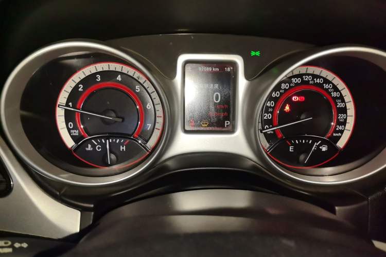 Used Dodge Journey 2013 3.6L Four-Wheel Drive Flagship Edition Instrument Cluster