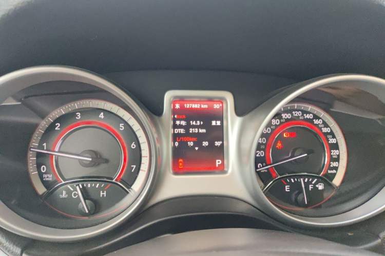 Used Dodge Journey 2013 2.4L Two-Wheel Drive Luxury Version Instrument Cluster