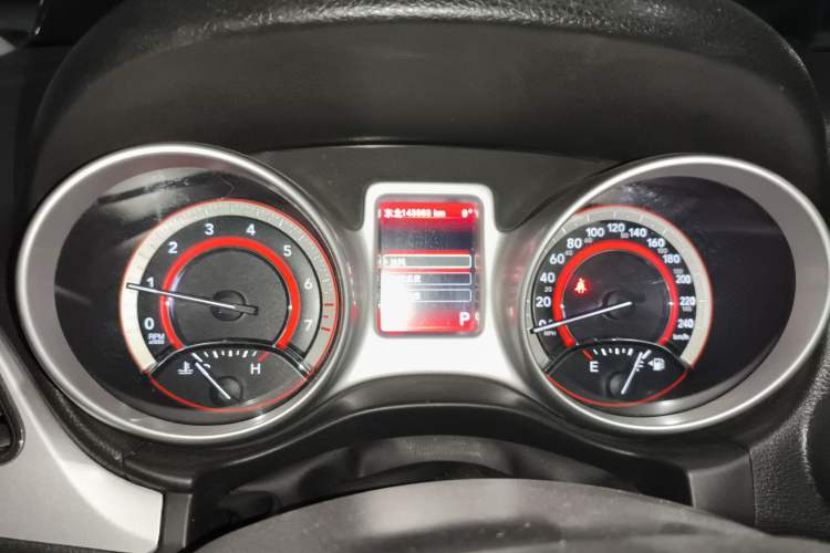 Used Dodge Journey 2013 2.4L Two-Wheel Drive Luxury Version Instrument Cluster