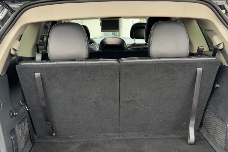 Used Dodge Journey 2013 2.4L Two-Wheel Drive Luxury Version Interior 4