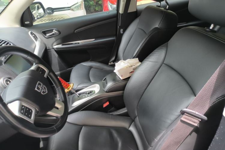 Used Dodge Journey 2013 3.6L Four-Wheel Drive Flagship Edition Left Front Seat