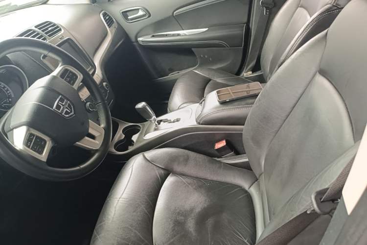 Used Dodge Journey 2013 3.6L Four-Wheel Drive Flagship Edition Left Front Seat