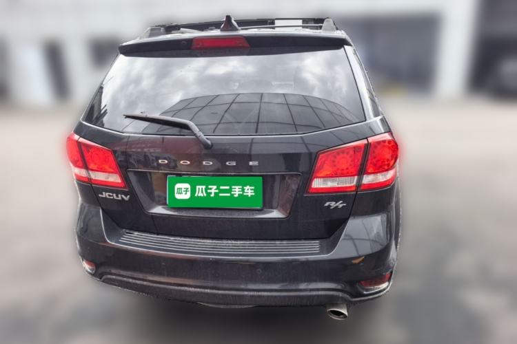 Used Dodge Journey 2013 2.4L Two-Wheel Drive Luxury Version Rear