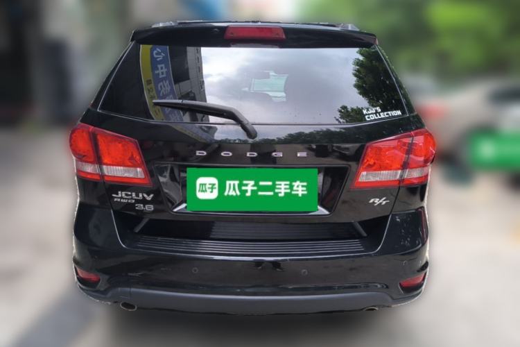 Used Dodge Journey 2013 3.6L Four-Wheel Drive Flagship Edition Rear