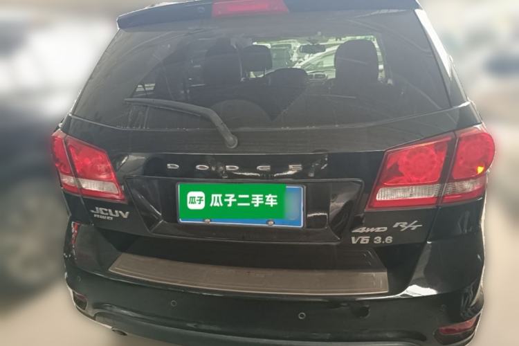 Used Dodge Journey 2013 3.6L Four-Wheel Drive Flagship Edition Rear