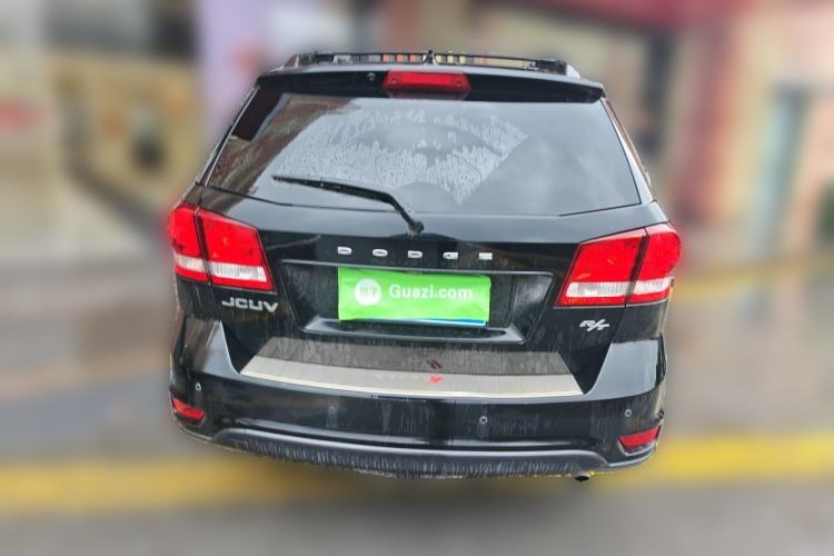 Used Dodge Journey 2013 2.4L Two-Wheel Drive Luxury Version Rear