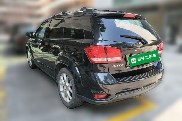 Used Dodge Journey 2013 2.4L Two-Wheel Drive Luxury Version Rear Left 45 Deg