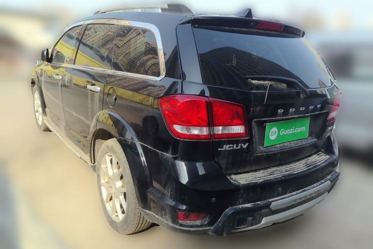 Used Dodge Journey 2013 2.4L Two-Wheel Drive Luxury Version Rear Left 45 Deg