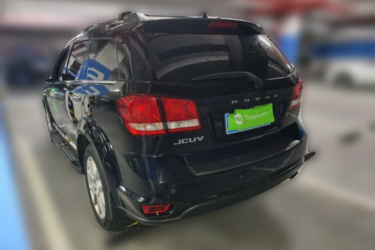 Used Dodge Journey 2013 2.4L Two-Wheel Drive Luxury Version Rear Left 45 Deg