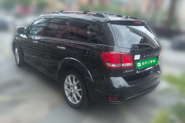 Used Dodge Journey 2013 2.4L Two-Wheel Drive Luxury Version Rear Left 45 Deg