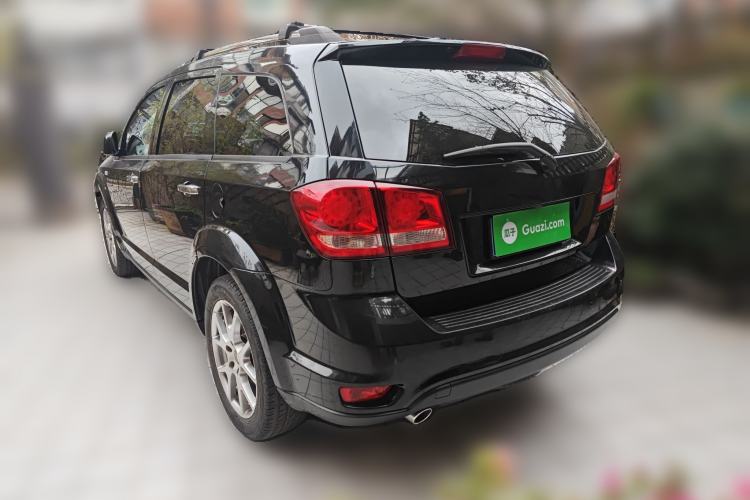 Used Dodge Journey 2013 3.6L Four-Wheel Drive Flagship Edition Rear Left 45 Deg