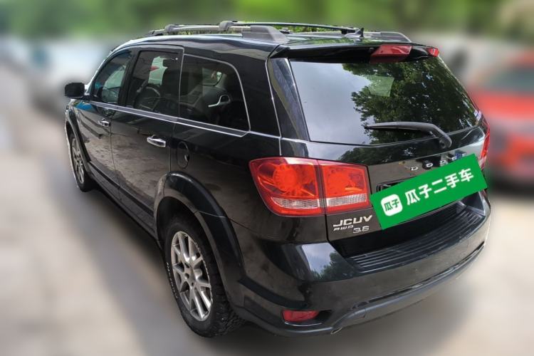 Used Dodge Journey 2013 3.6L Four-Wheel Drive Flagship Edition Rear Left 45 Deg