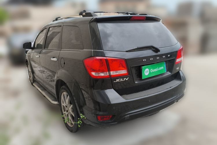 Used Dodge Journey 2013 2.4L Two-Wheel Drive Luxury Version Rear Left 45 Deg