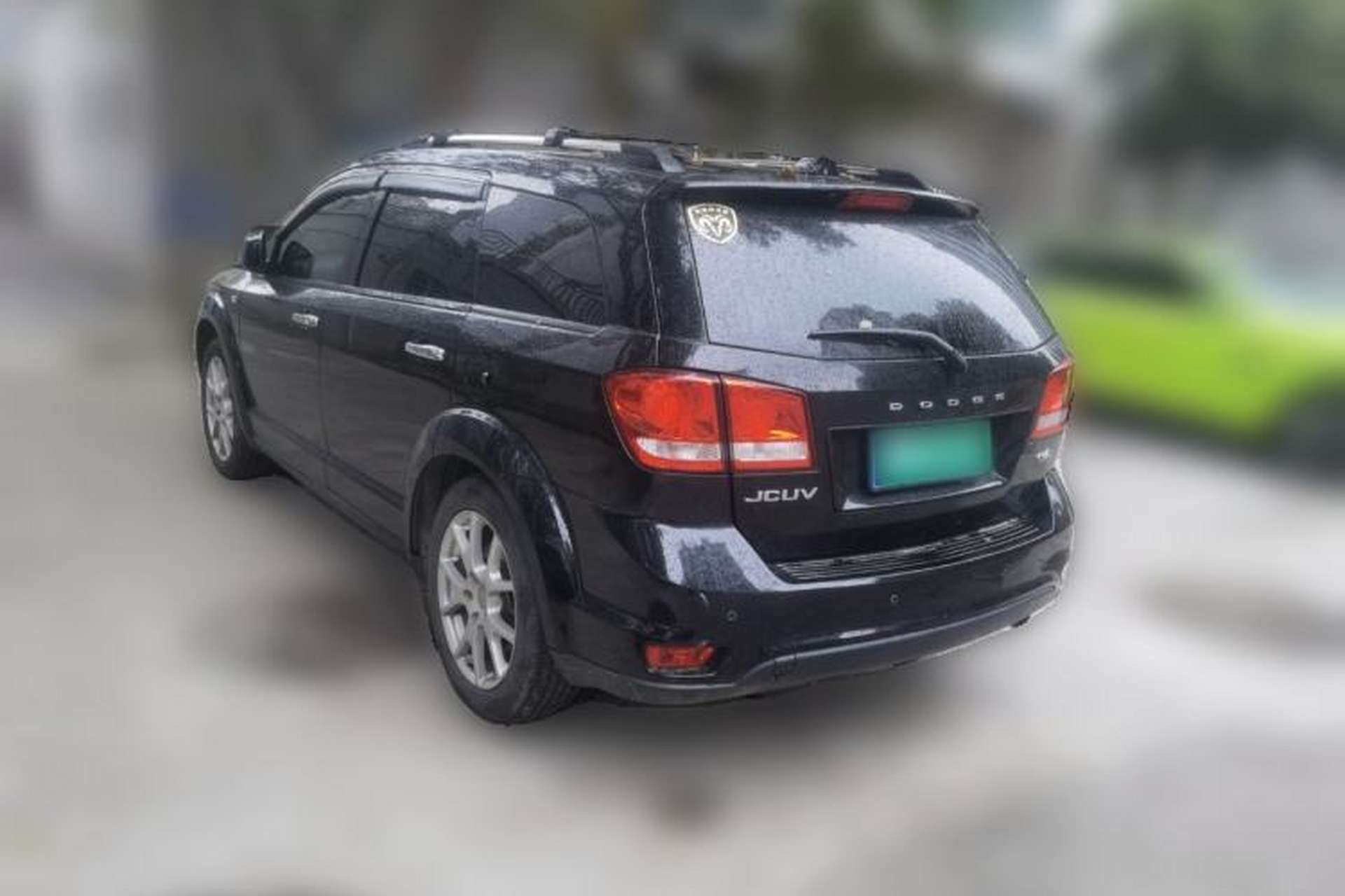 Used Dodge Journey 2013 2.4L Two-Wheel Drive Luxury Version Rear Left 45 Deg
