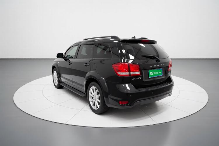 Used Dodge Journey 2013 2.4L Two-Wheel Drive Luxury Version Rear Left 45 Deg