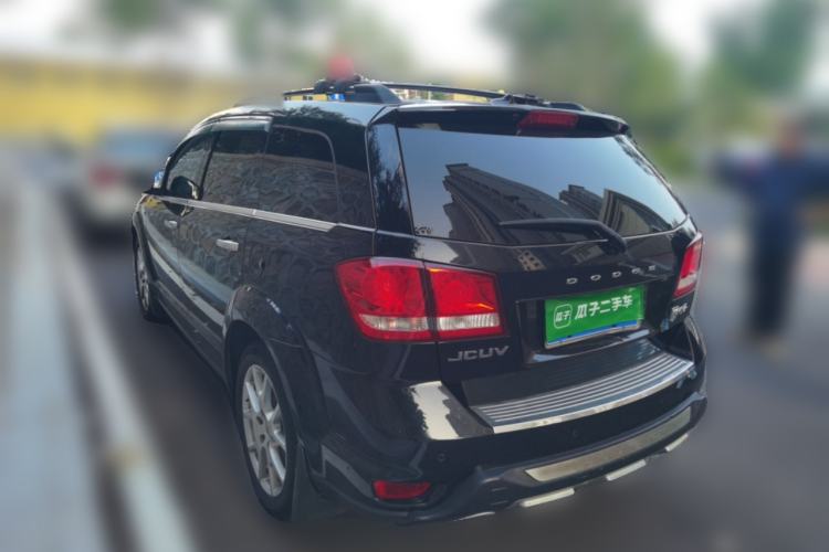 Used Dodge Journey 2013 2.4L Two-Wheel Drive Luxury Version Rear Left 45 Deg