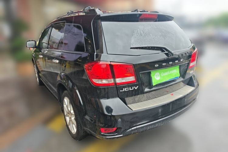 Used Dodge Journey 2013 2.4L Two-Wheel Drive Luxury Version Rear Left 45 Deg