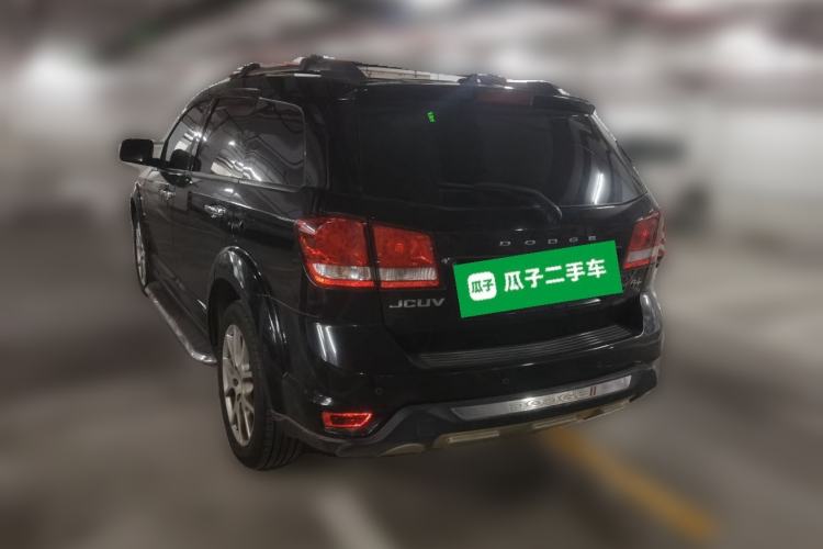 Used Dodge Journey 2013 2.4L Two-Wheel Drive Luxury Version Rear Left 45 Deg