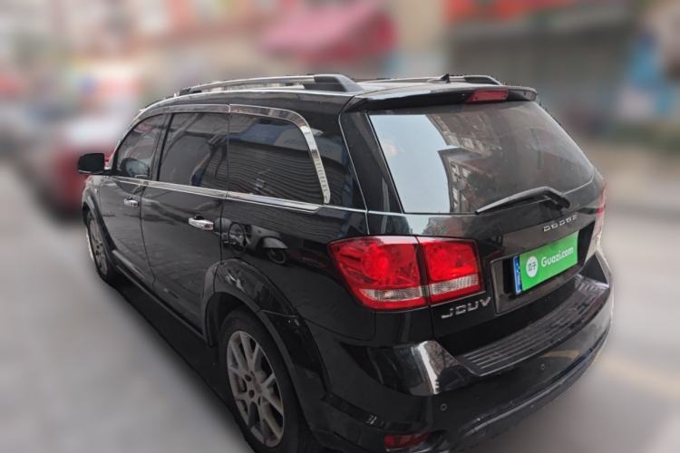 Used Dodge Journey 2013 2.4L Two-Wheel Drive Luxury Version Rear Left 45 Deg