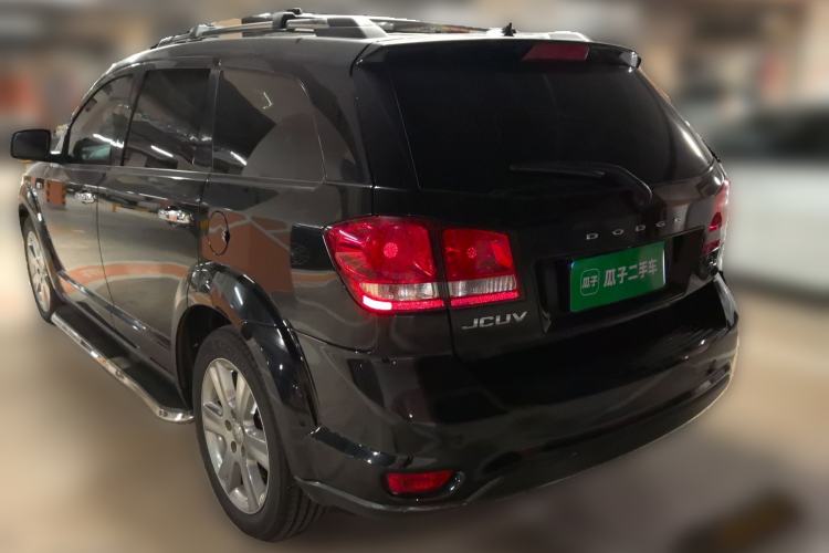 Used Dodge Journey 2013 2.4L Two-Wheel Drive Luxury Version Rear Left 45 Deg