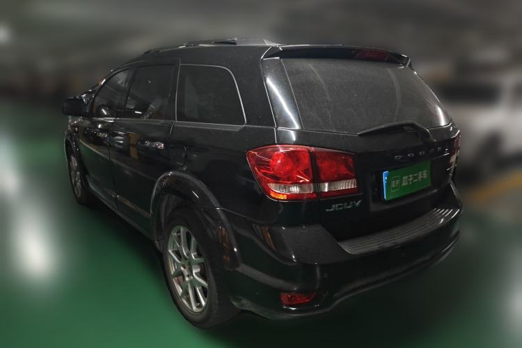 Used Dodge Journey 2013 2.4L Two-Wheel Drive Luxury Version Rear Left 45 Deg
