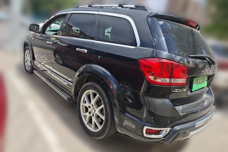 Used Dodge Journey 2013 2.4L Two-Wheel Drive Luxury Version Rear Left 45 Deg