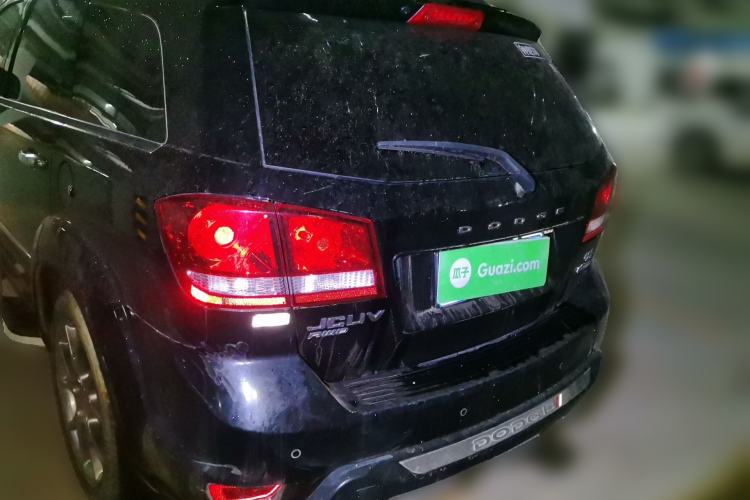 Used Dodge Journey 2013 3.6L Four-Wheel Drive Flagship Edition Rear