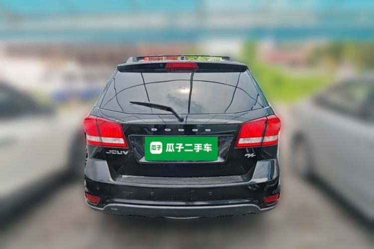 Used Dodge Journey 2013 2.4L Two-Wheel Drive Luxury Version Rear
