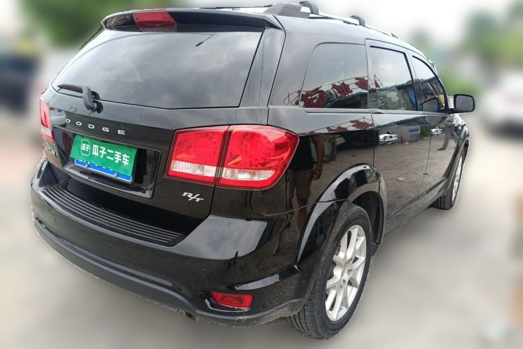 Used Dodge Journey 2013 2.4L Two-Wheel-Drive Smart Edition Rear Right 45 Deg