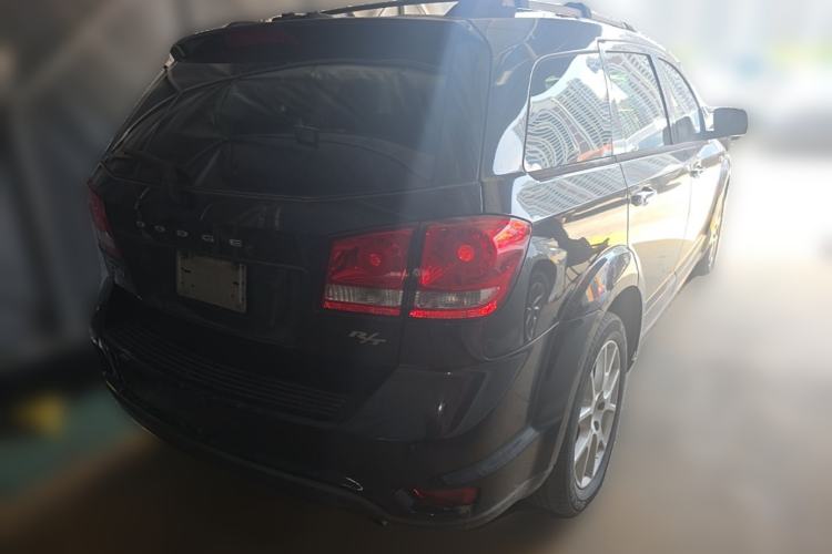 Used Dodge Journey 2013 2.4L Two-Wheel Drive Luxury Version Rear Right 45 Deg