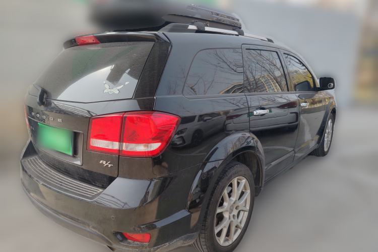 Used Dodge Journey 2013 2.4L Two-Wheel Drive Luxury Version Rear Right 45 Deg