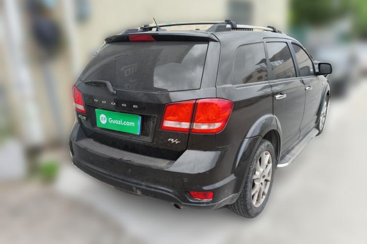 Used Dodge Journey 2013 2.4L Two-Wheel Drive Luxury Version Rear Right 45 Deg