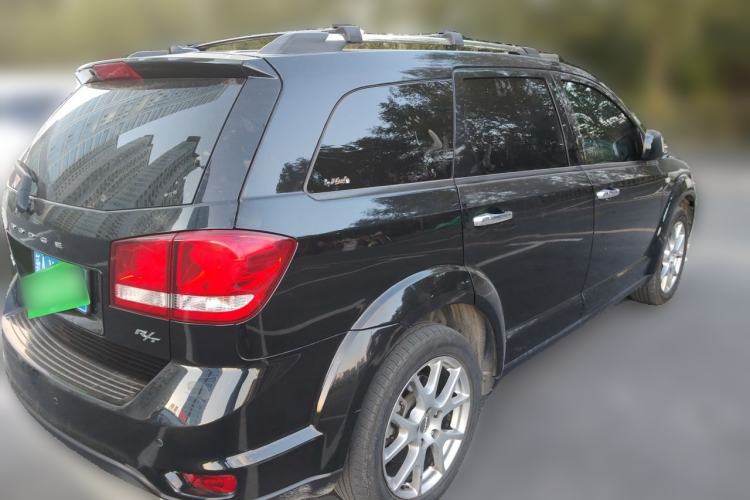 Used Dodge Journey 2013 3.6L Four-Wheel Drive Flagship Edition Rear Right 45 Deg