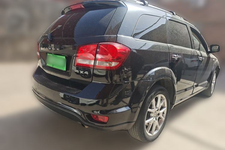 Used Dodge Journey 2013 2.4L Two-Wheel Drive Luxury Version Rear Right 45 Deg