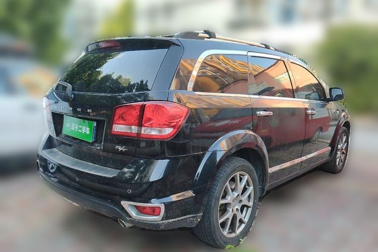 Used Dodge Journey 2013 3.6L Four-Wheel Drive Flagship Edition Rear Right 45 Deg