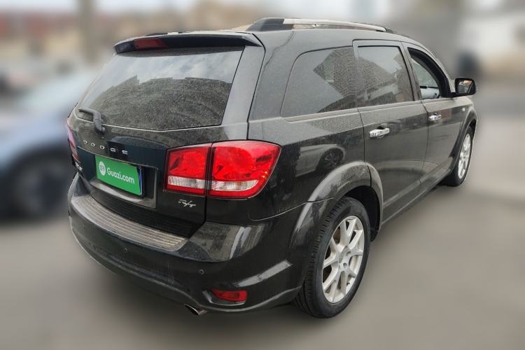 Used Dodge Journey 2013 2.4L Two-Wheel Drive Luxury Version Rear Right 45 Deg
