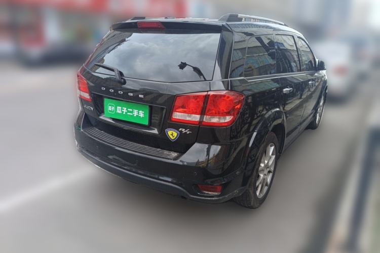 Used Dodge Journey 2013 2.4L Two-Wheel Drive Luxury Version Rear Right 45 Deg