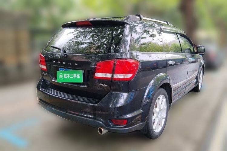 Used Dodge Journey 2013 2.4L Two-Wheel Drive Luxury Version Rear Right 45 Deg