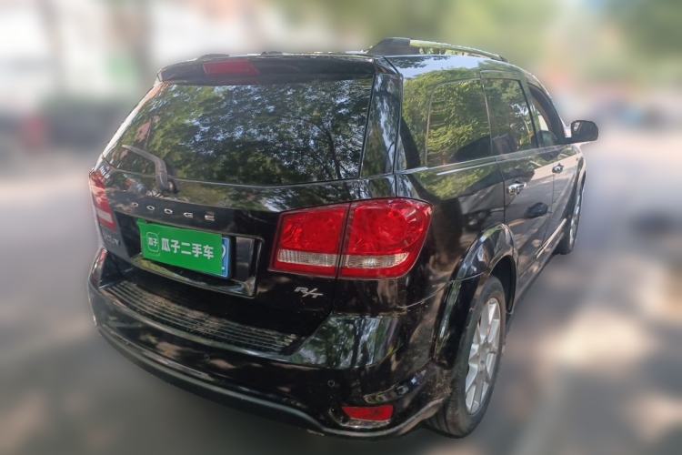 Used Dodge Journey 2013 2.4L Two-Wheel Drive Luxury Version Rear Right 45 Deg
