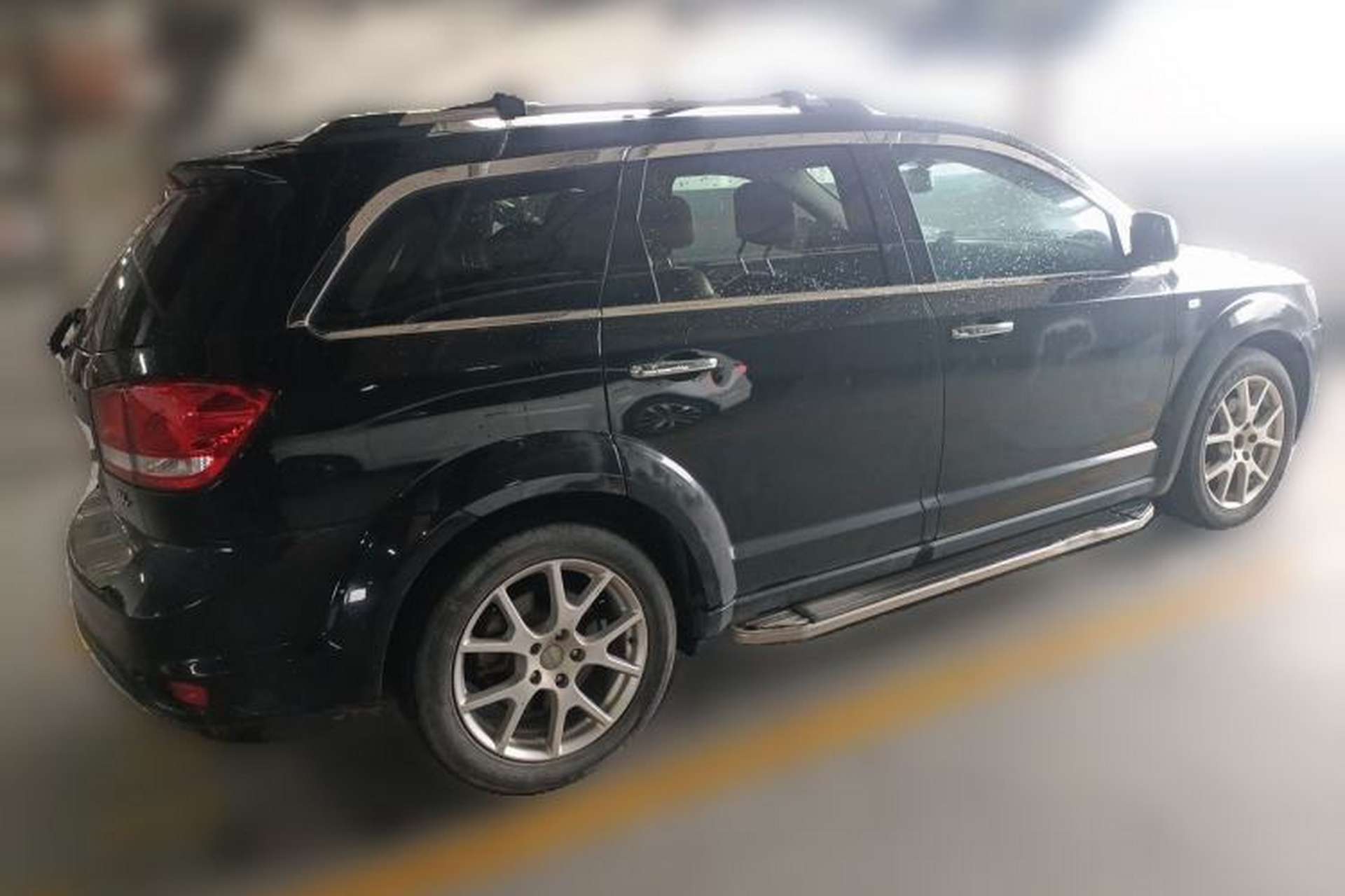 Used Dodge Journey 2013 2.4L Two-Wheel Drive Luxury Version Rear Right 45 Deg