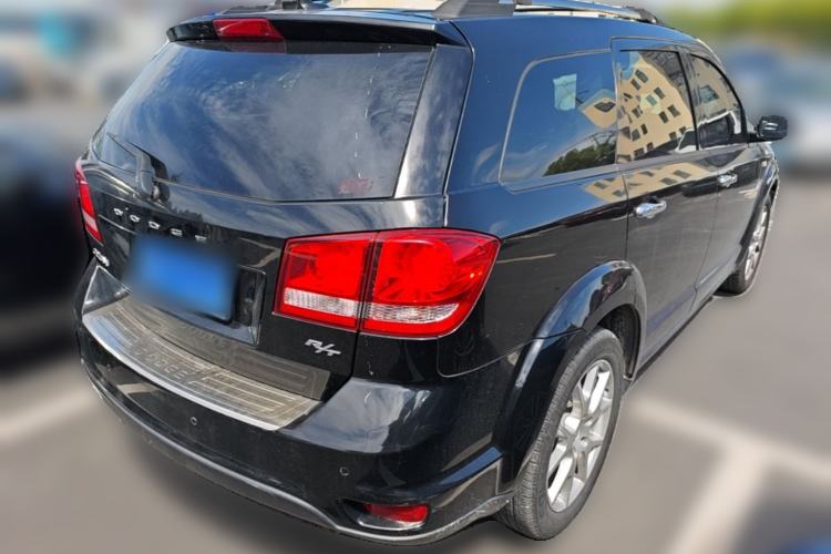 Used Dodge Journey 2013 2.4L Two-Wheel Drive Luxury Version Rear Right 45 Deg