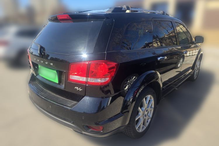 Used Dodge Journey 2013 2.4L Two-Wheel Drive Luxury Version Rear Right 45 Deg