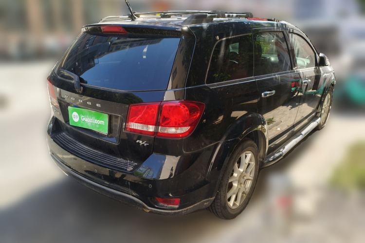 Used Dodge Journey 2013 2.4L Two-Wheel Drive Luxury Version Rear Right 45 Deg
