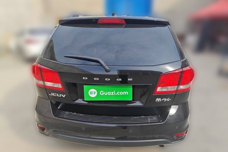Used Dodge Journey 2013 2.4L Two-Wheel Drive Luxury Version Rear